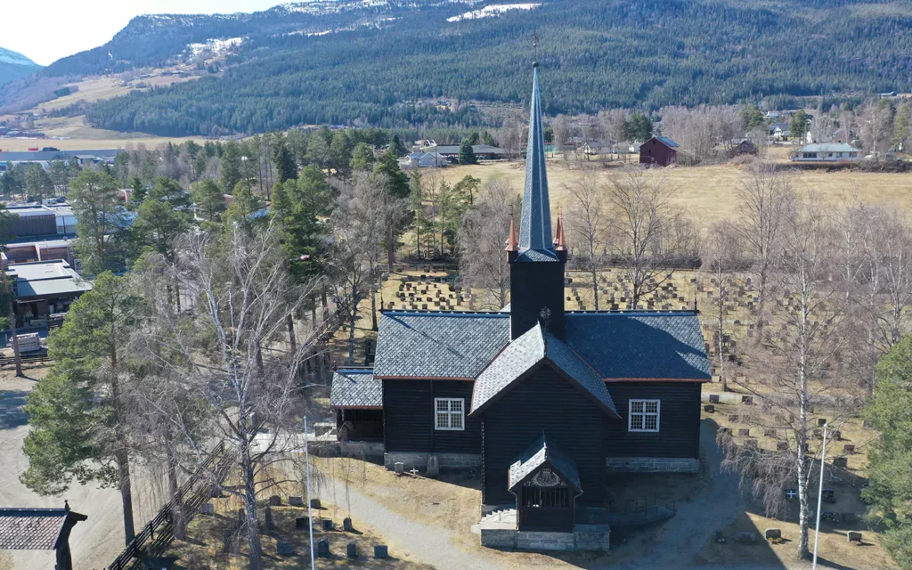 Sodorp kirke norheim natursten 01